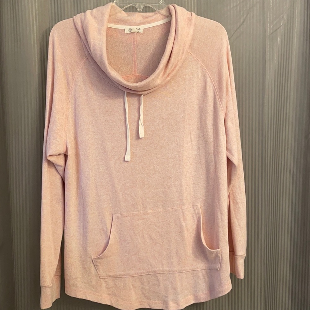 Long sleeve sweater